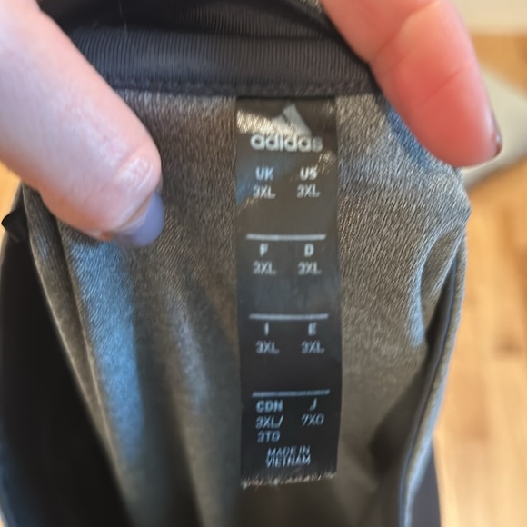 Adidas 3XL gray and black quarter zip - Picture 2 of 3